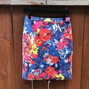 LOFT Petite Floral Skirt